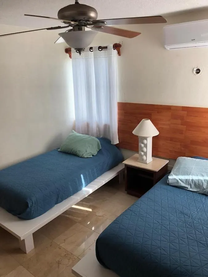 Moonlight Condos Puerto Morelos Aparthotel